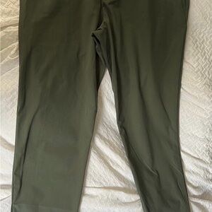 Men's ABC Classic-Fit 5 Pocket Pant 31L
Warpstreme size 34